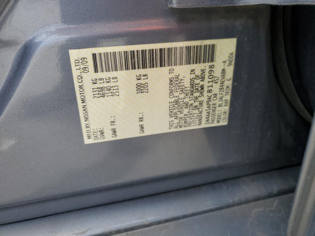 2010 Nissan Maxima - Image 12