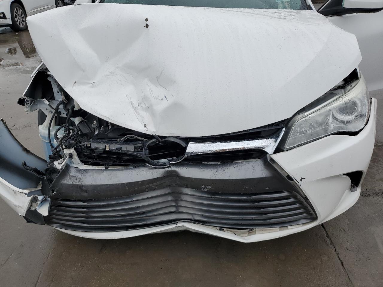 2016 Toyota Camry - Image 13