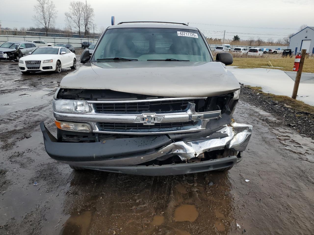 2001 Chevrolet Suburban - Image 5