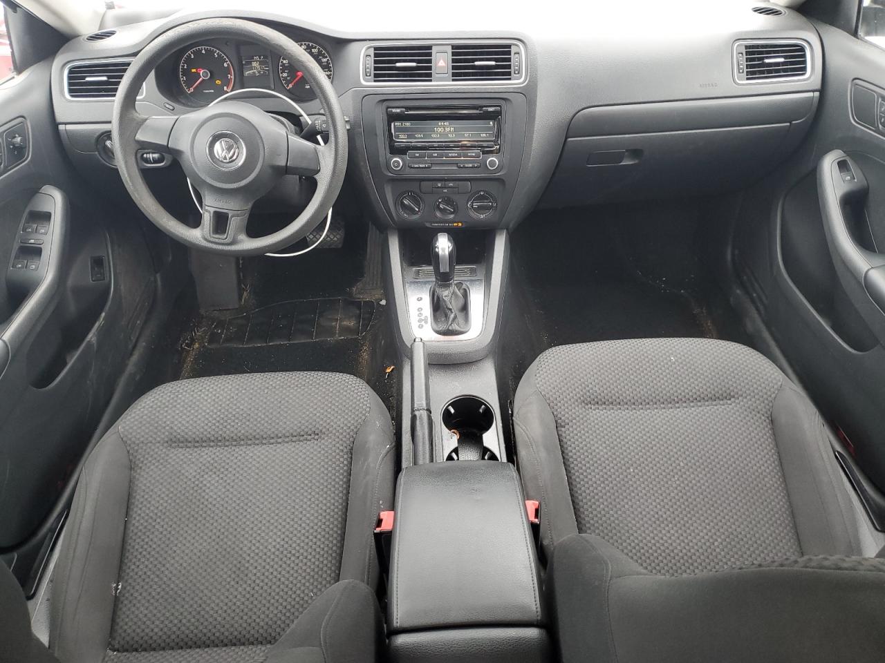 2014 Volkswagen Jetta - Image 8