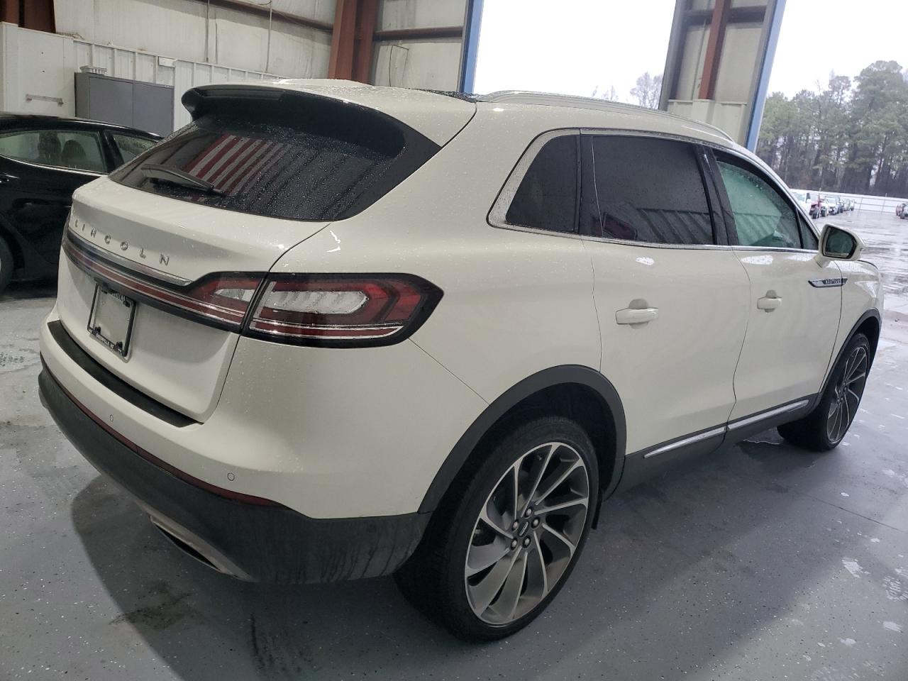 2021 Lincoln Nautilus - Image 3