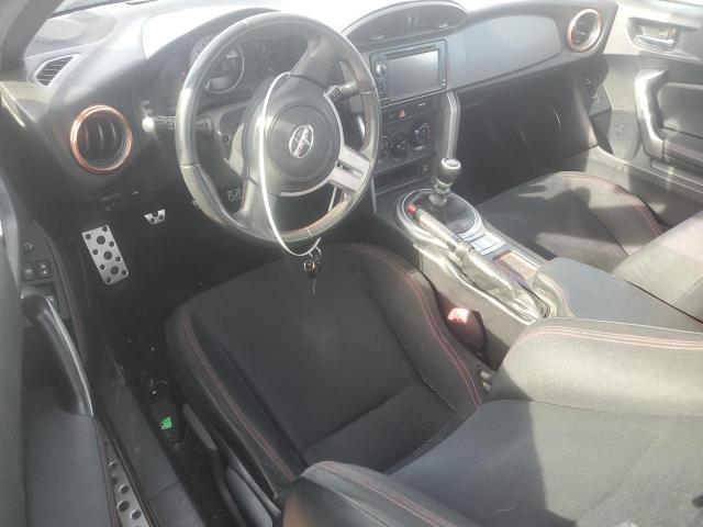  TOYOTA SCION 2015 Сріблястий