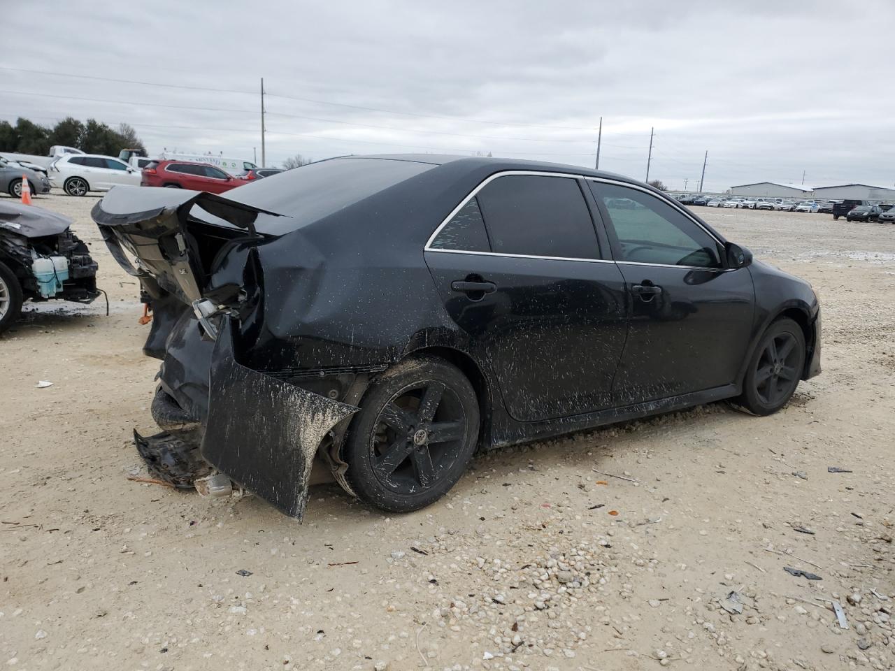 2014 Toyota Camry - Image 3