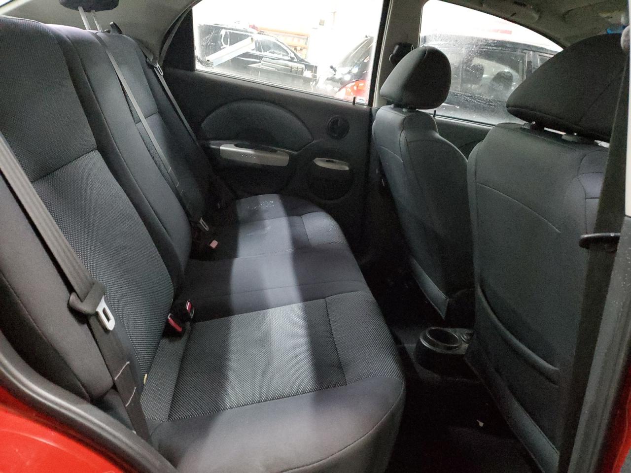 2006 Chevrolet Aveo - Image 10