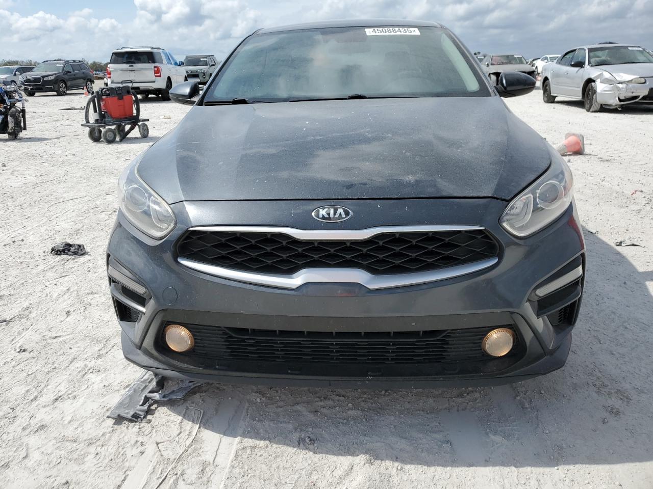 2019 Kia Forte - Image 5