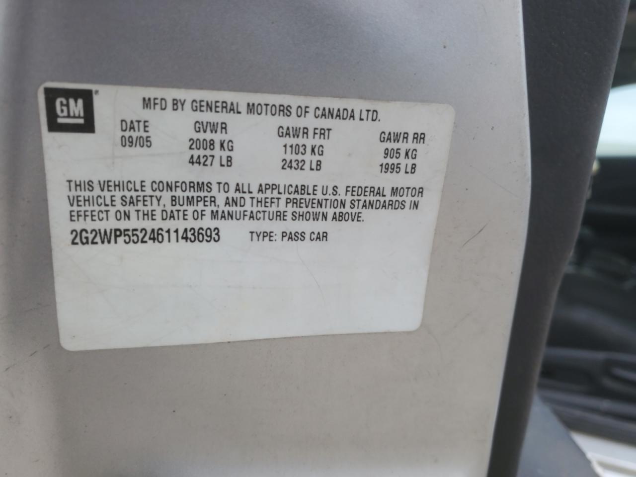 2006 Pontiac Grand Prix - Image 13