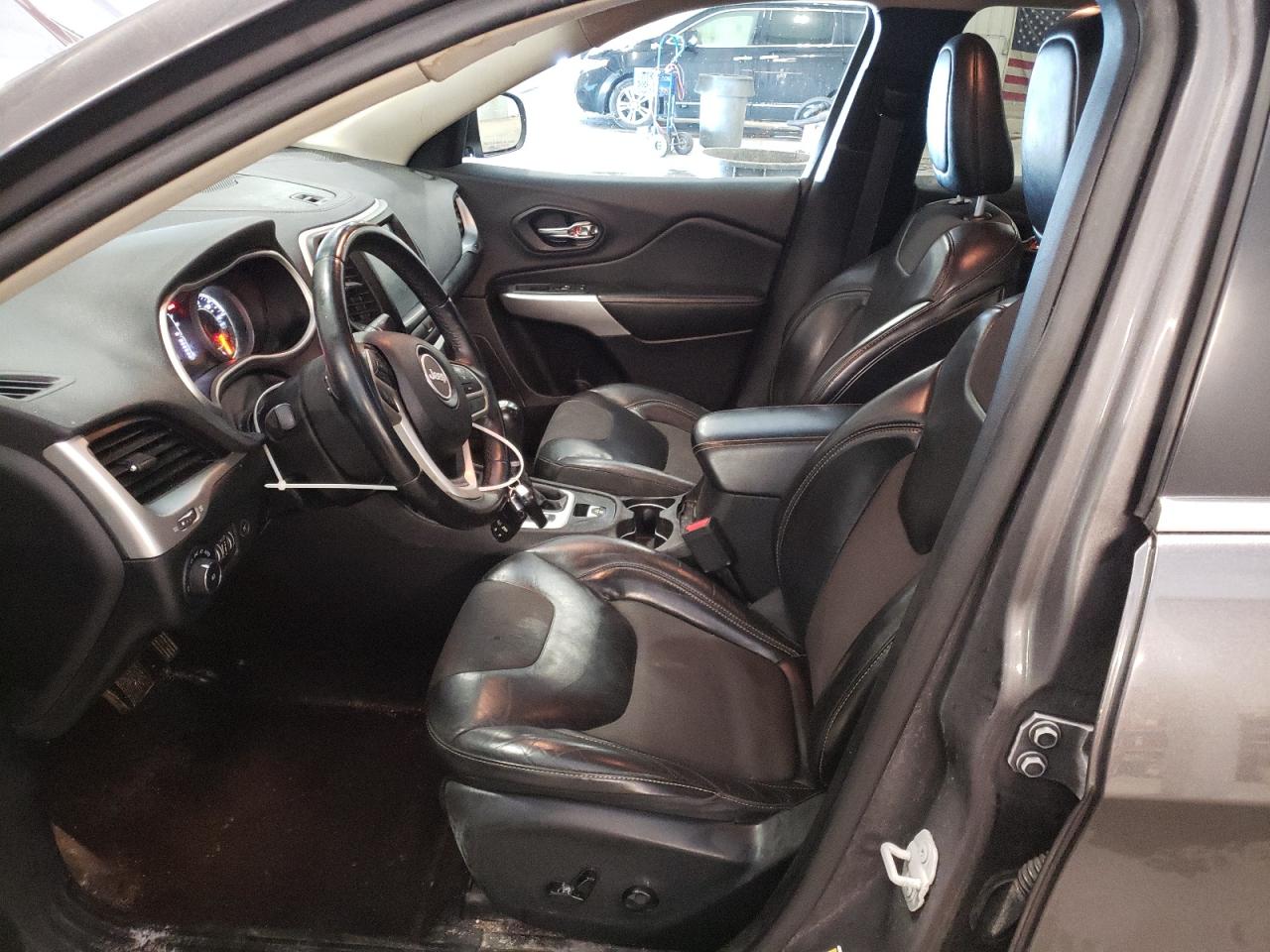 2018 Jeep Grand Cherokee - Image 7