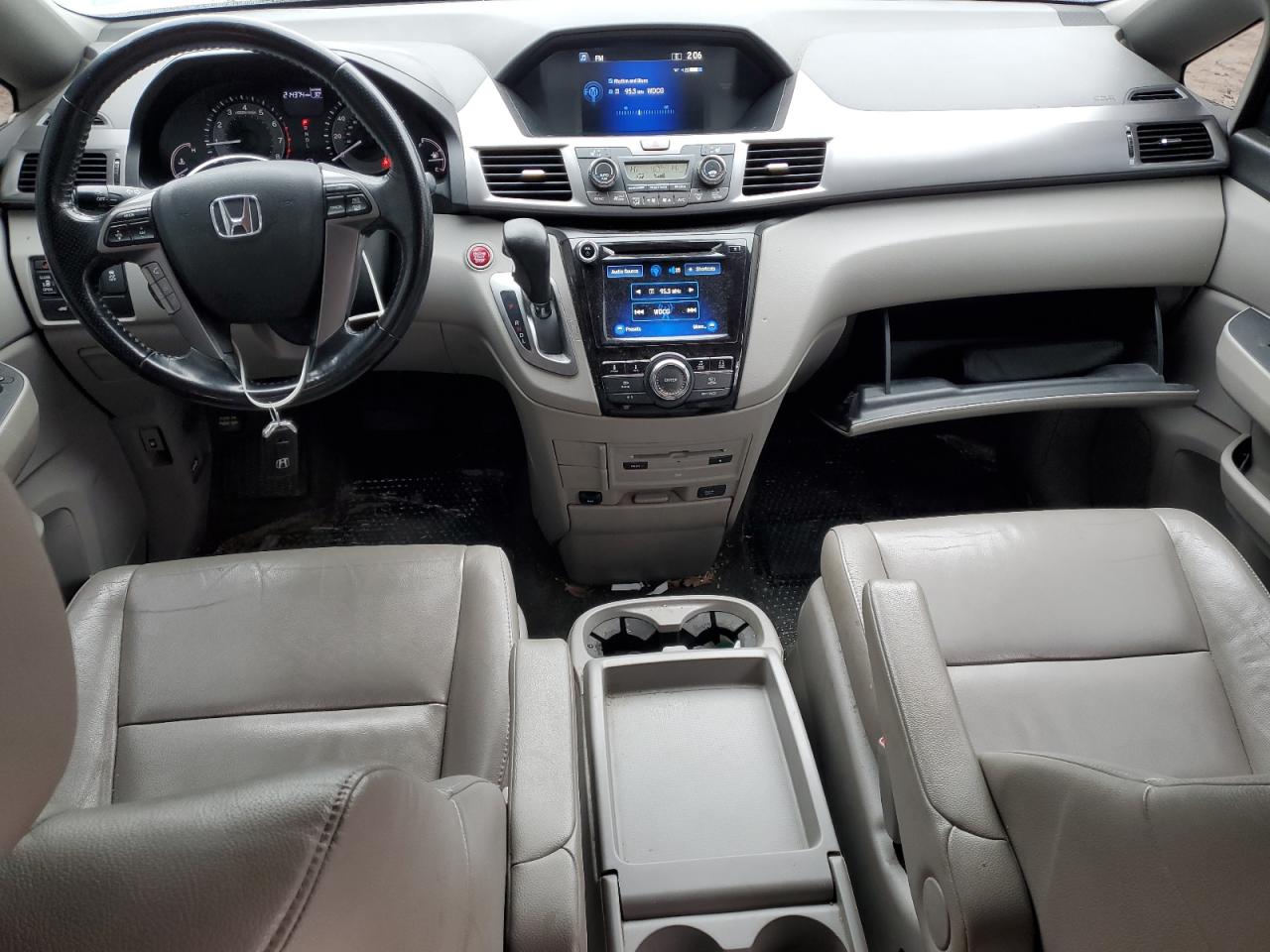 2014 Honda Odyssey - Image 8