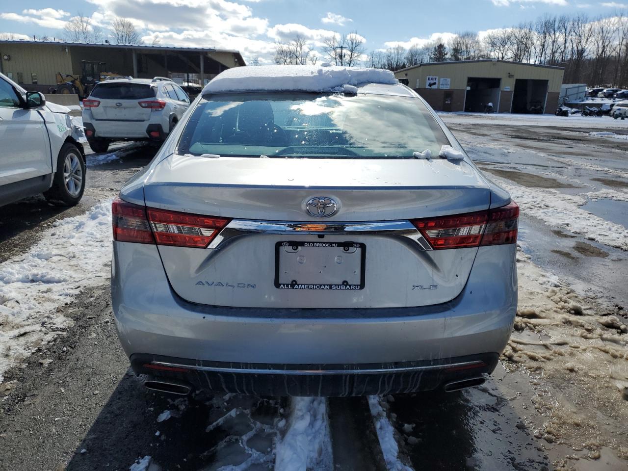 2017 Toyota Avalon - Image 6