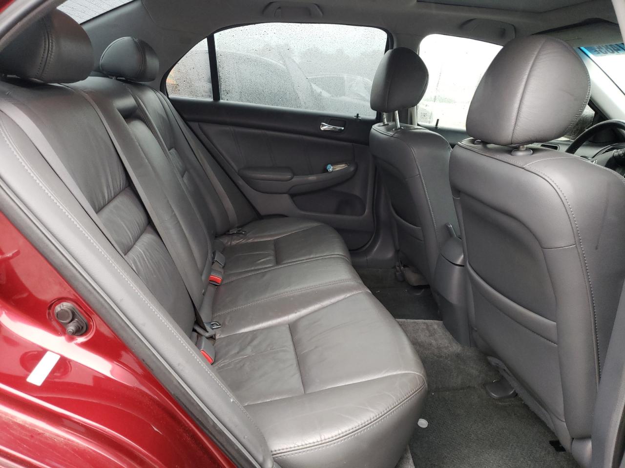 2006 Honda Accord - Image 10
