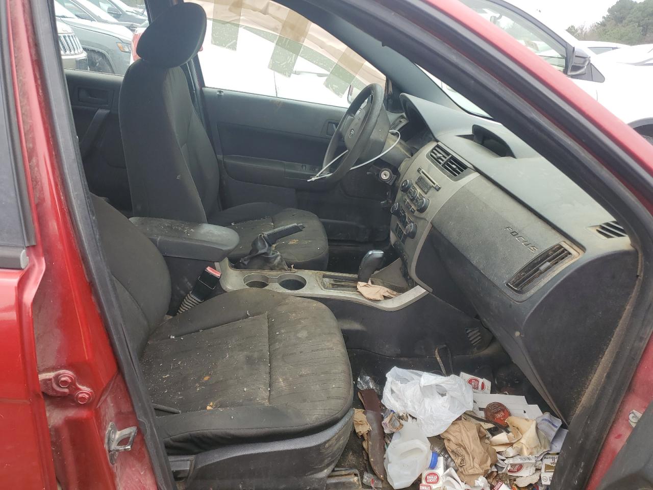 2010 Ford Focus - Image 7