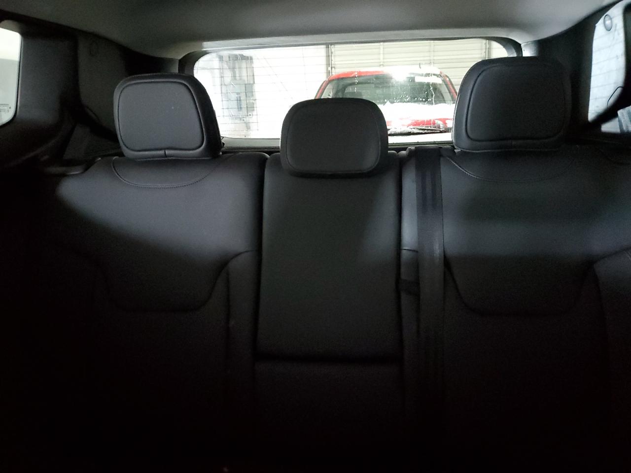 2021 Jeep Renegade - Image 10