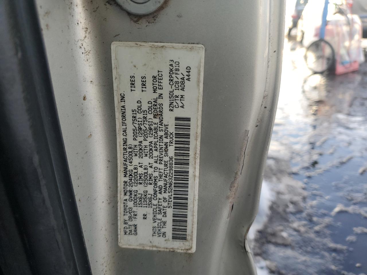 2003 Toyota Tacoma - Image 12