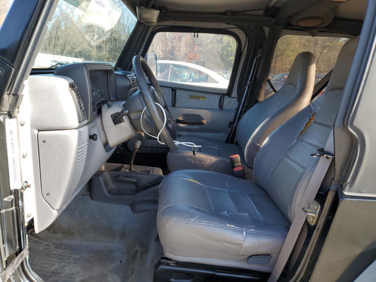 1998 Jeep Wrangler - Image 7