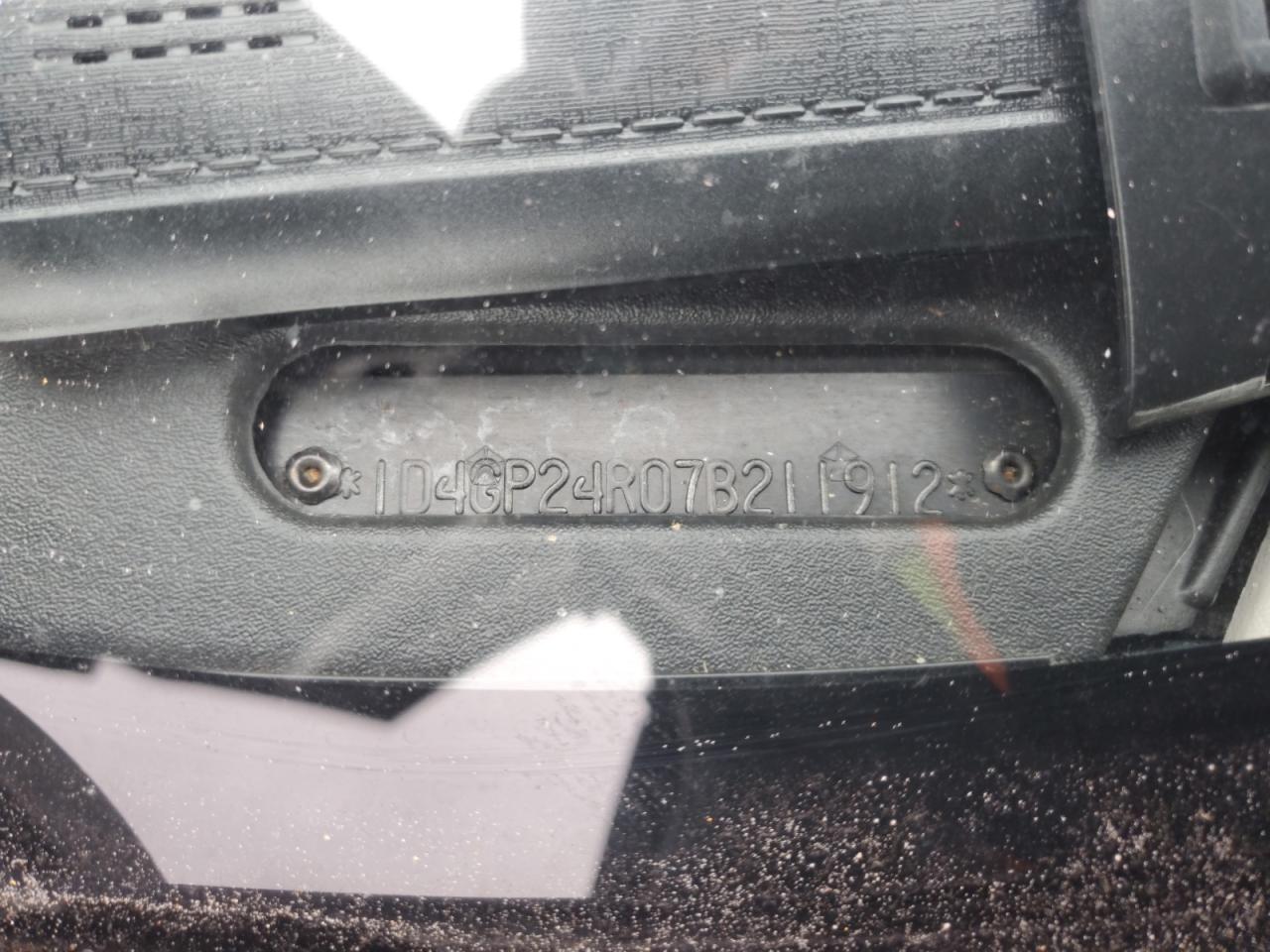 2007 Dodge Caravan - Image 14