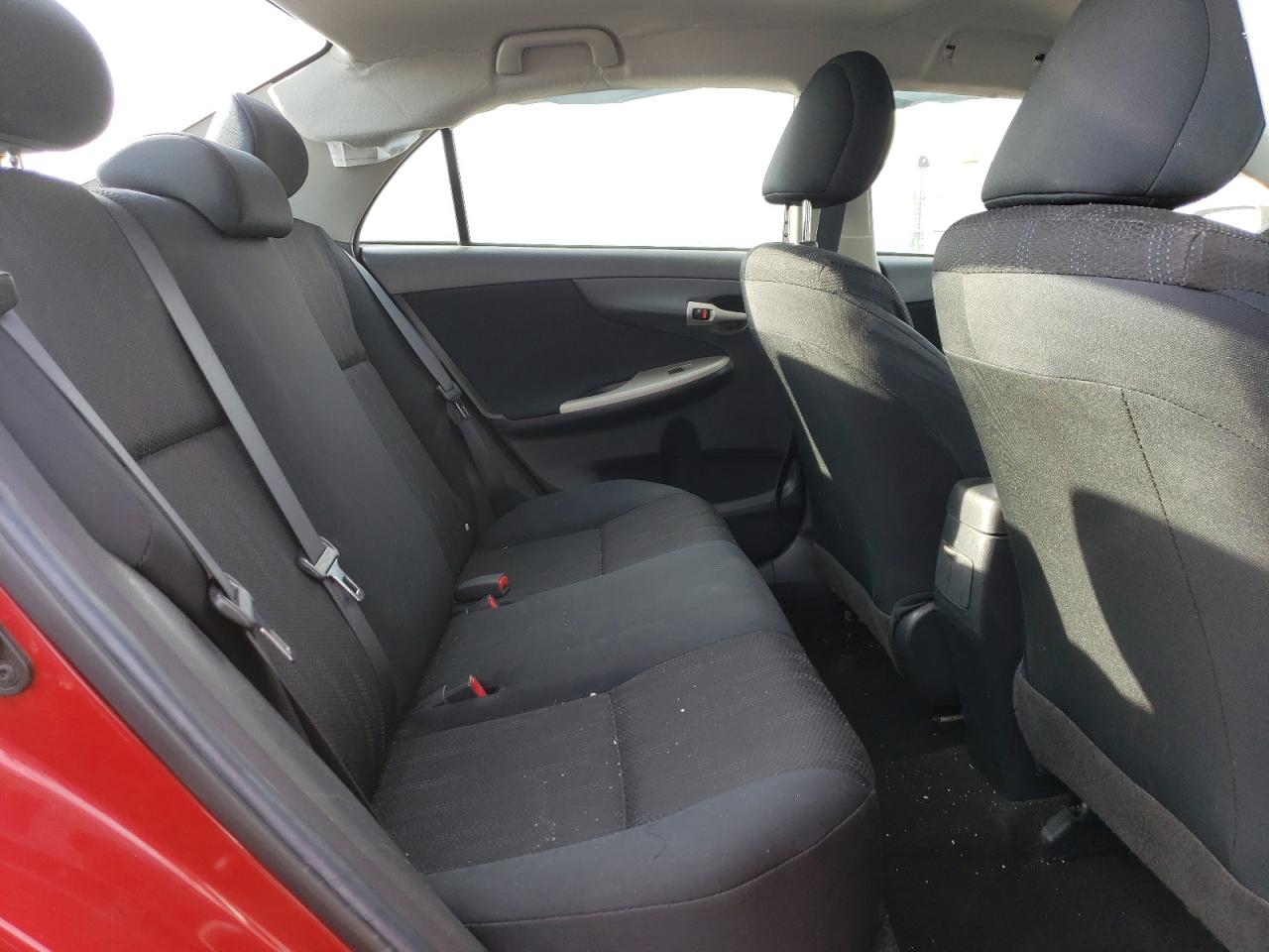 2011 Toyota Corolla - Image 10