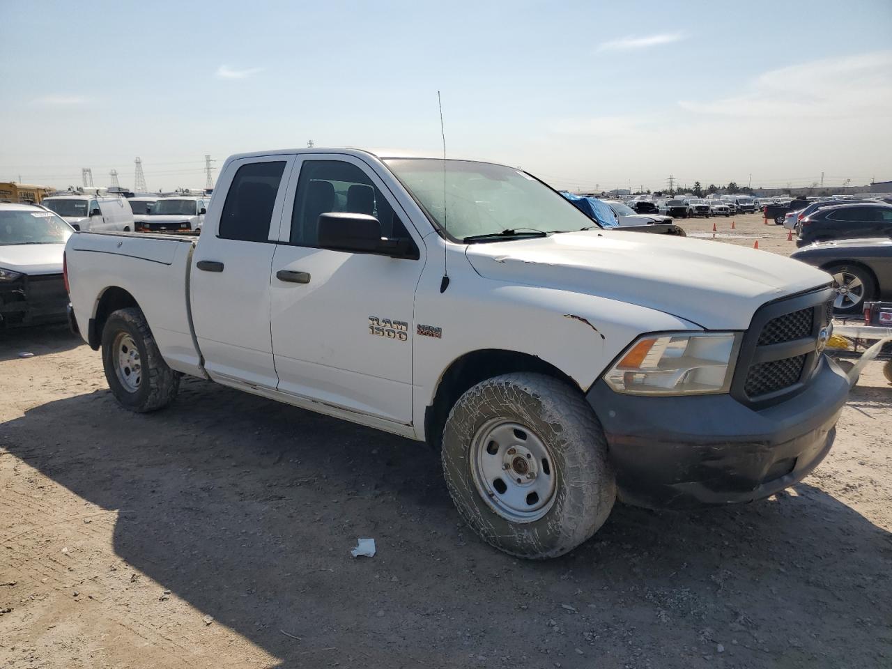 2015 RAM 1500 - Image 4