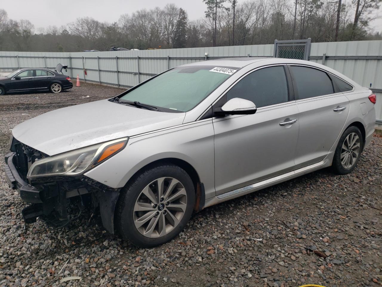 2016 Hyundai Sonata - Image 1