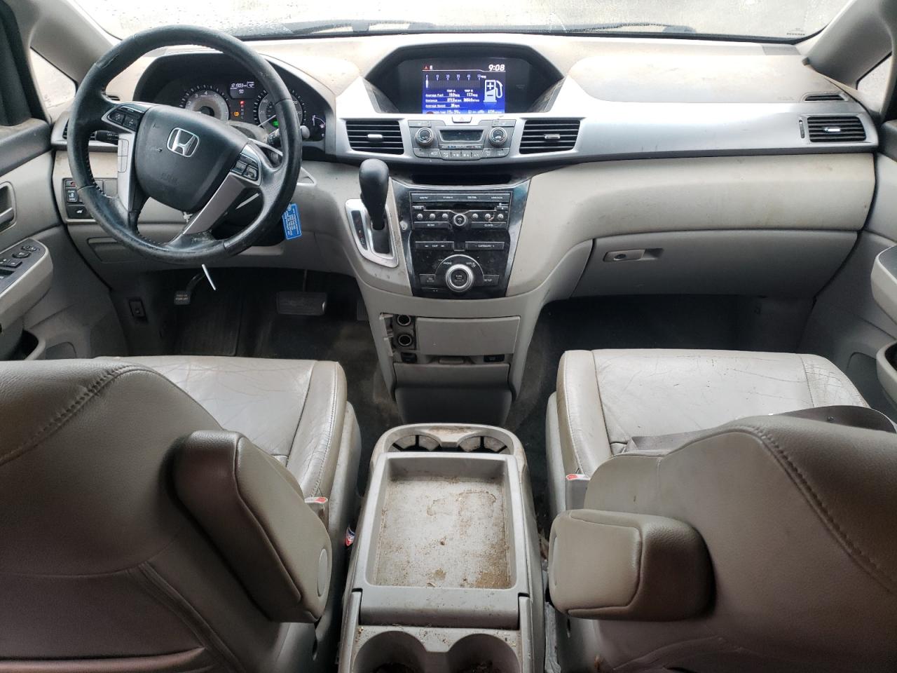 2011 Honda Odyssey - Image 8