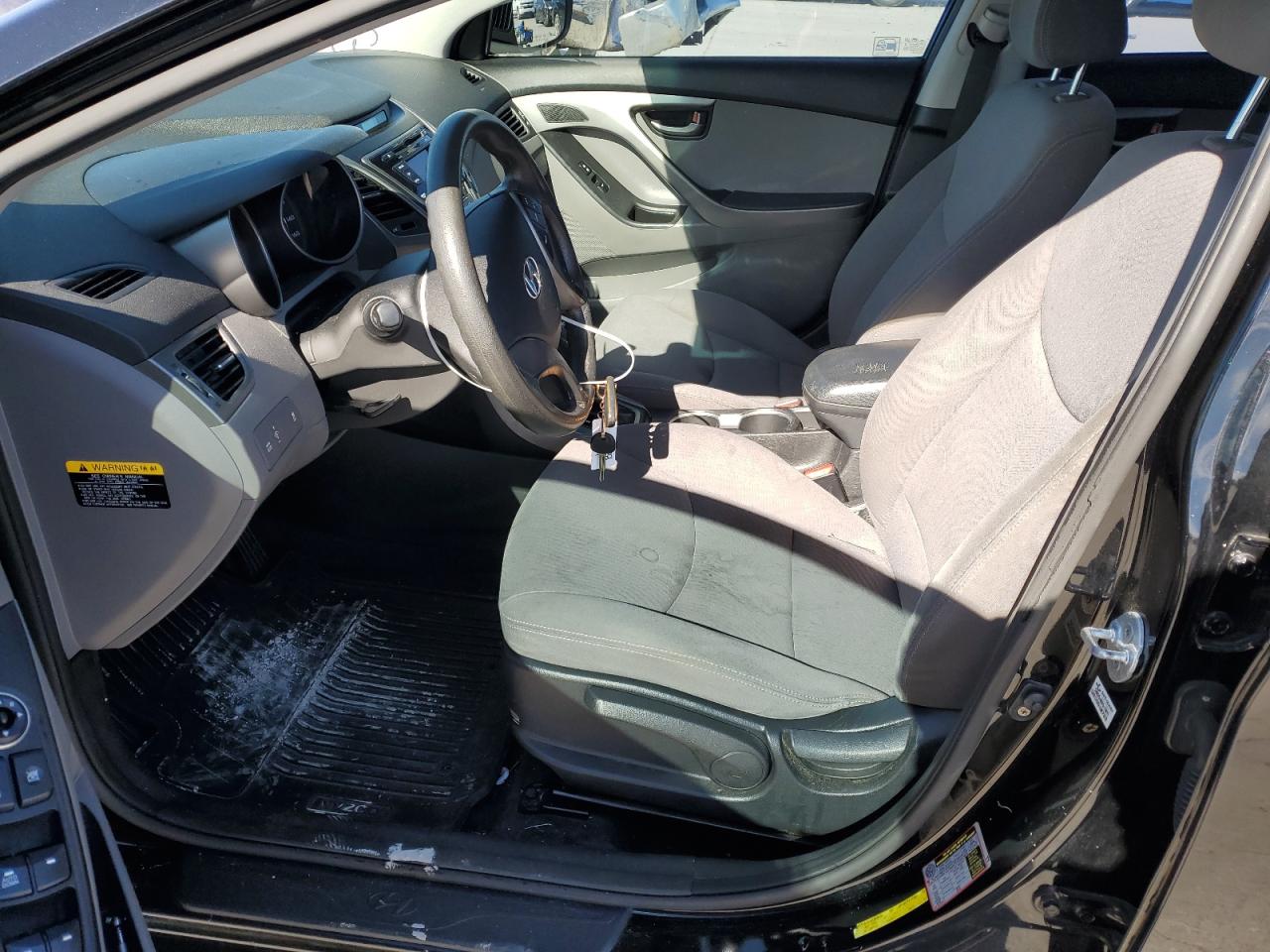 2014 Hyundai Elantra - Image 7