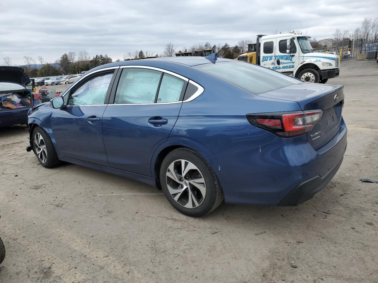 2022 Subaru Legacy - Image 2