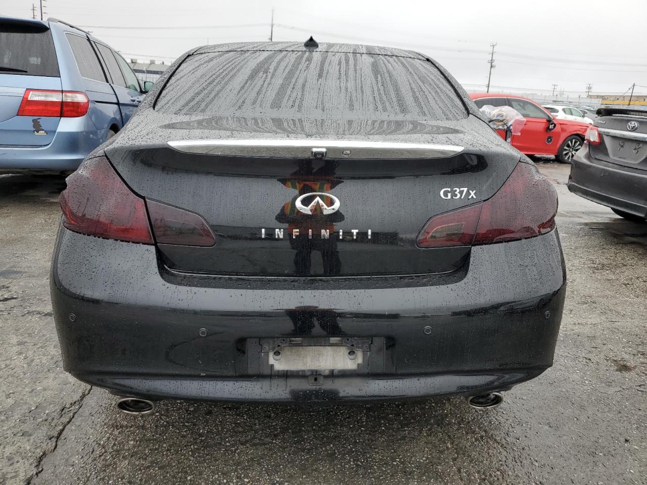 2012 Infiniti G - Image 6