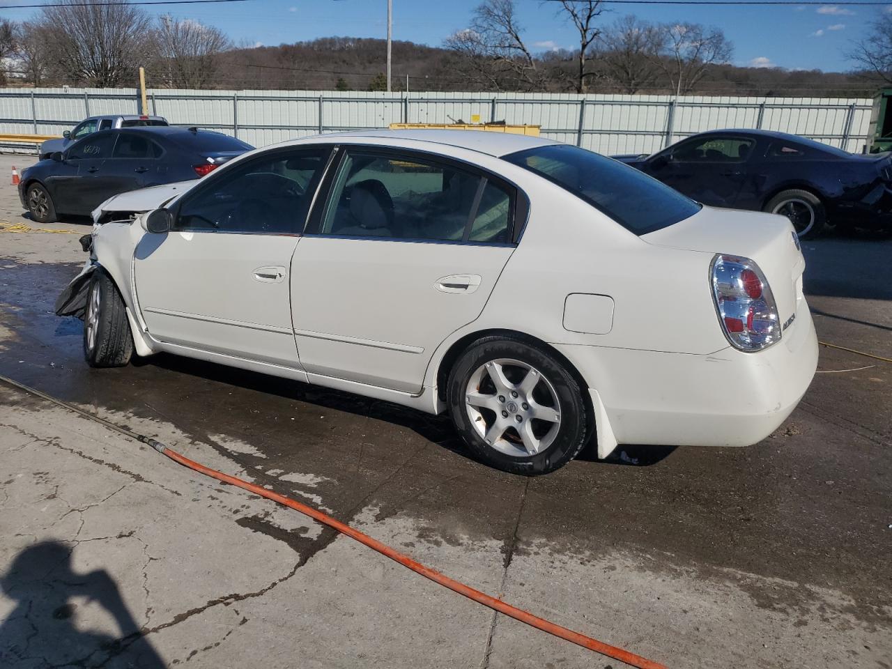2006 Nissan Altima - Image 2