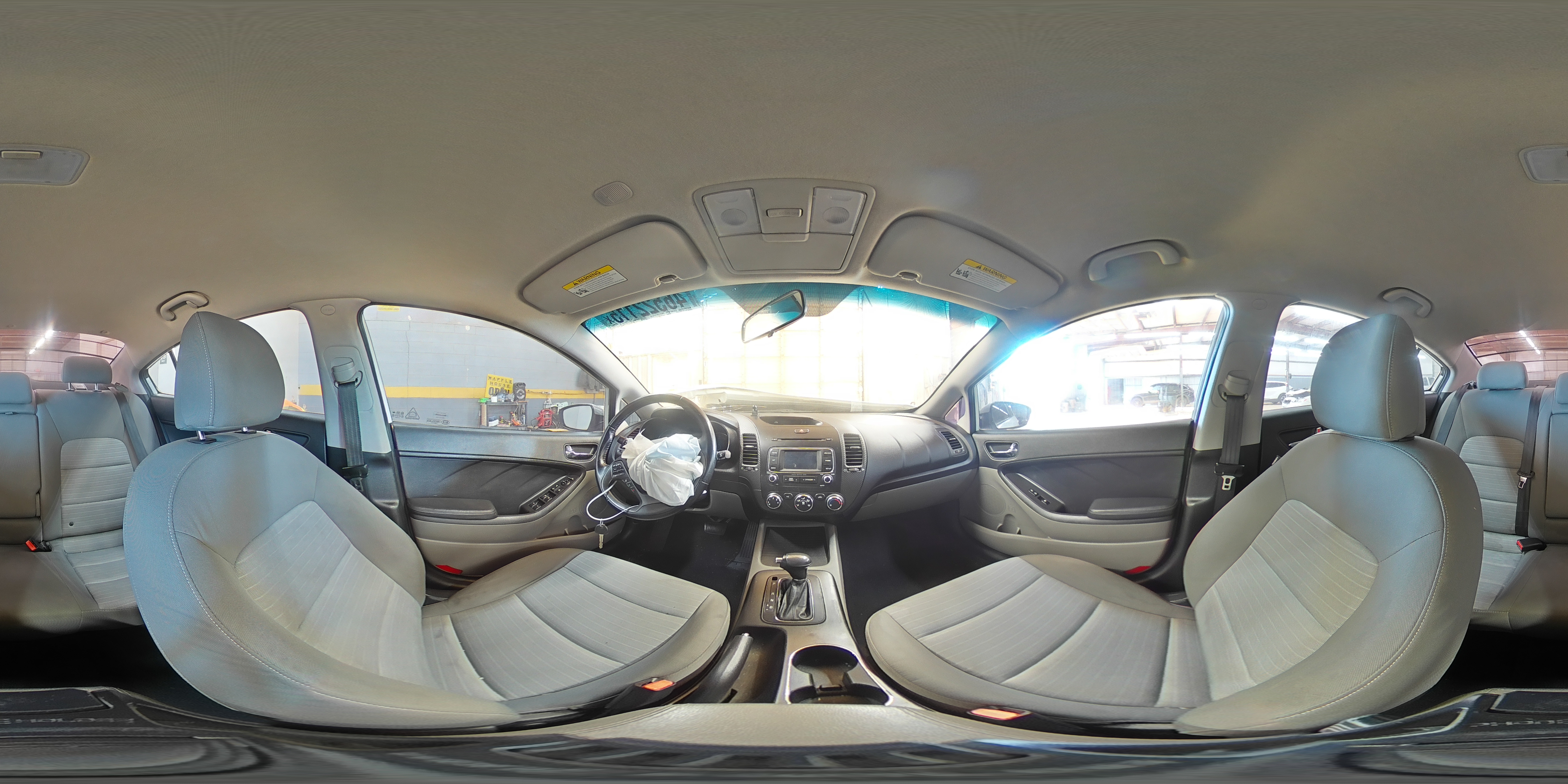 2014 Kia Forte - Image 12