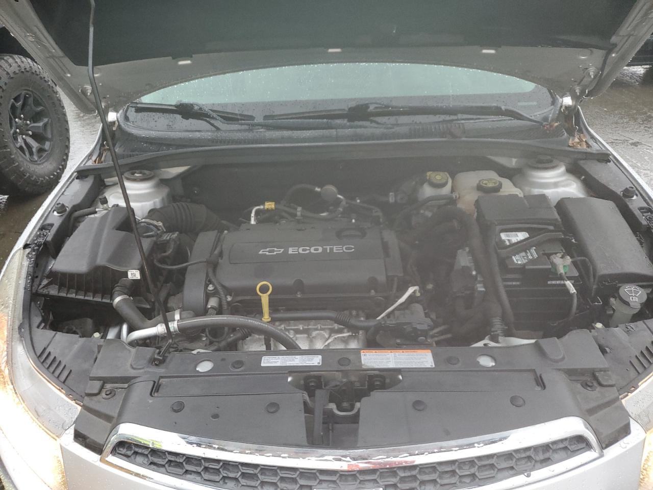 2013 Chevrolet Cruze - Image 11