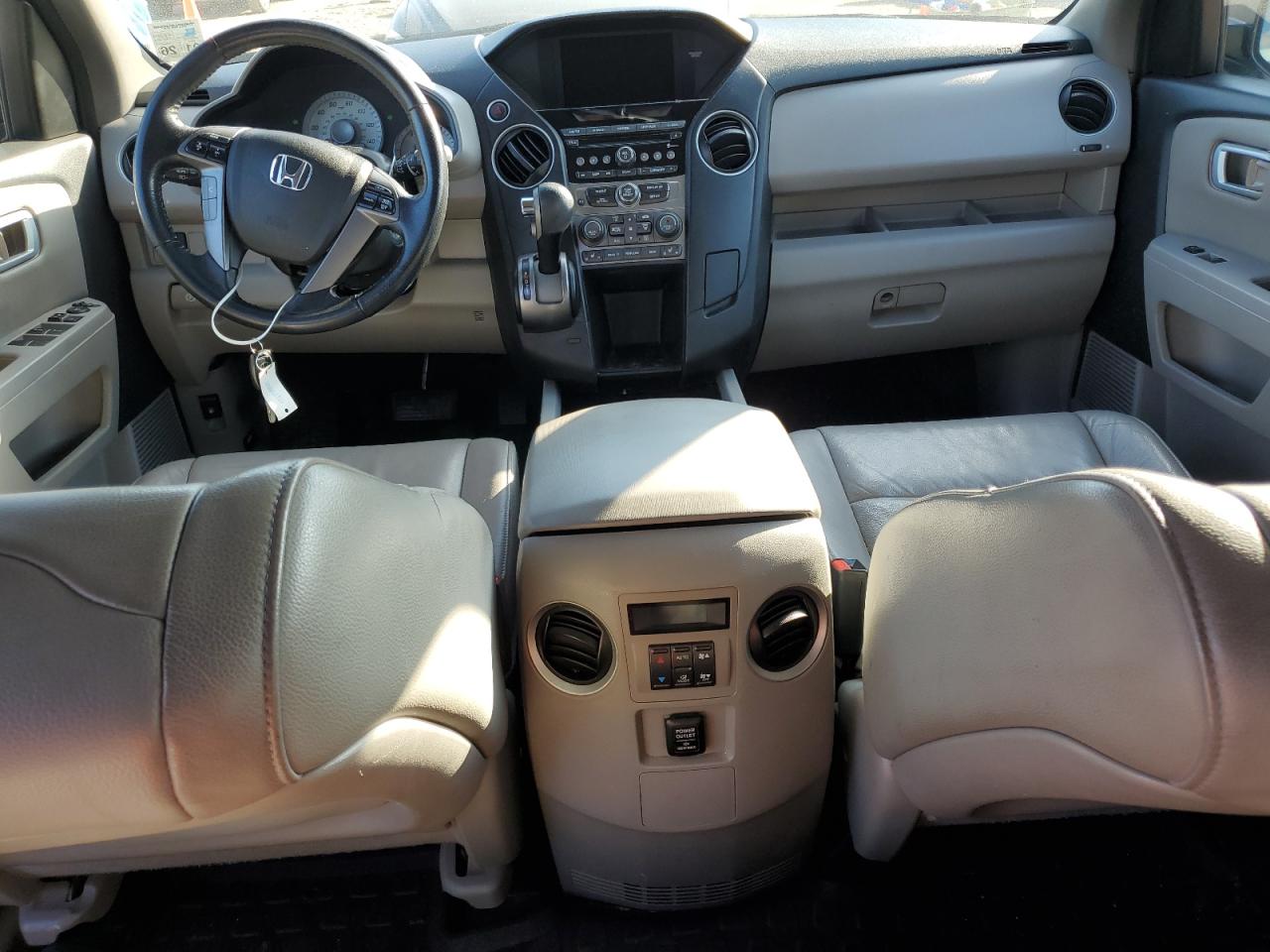 2014 Honda Pilot - Image 8