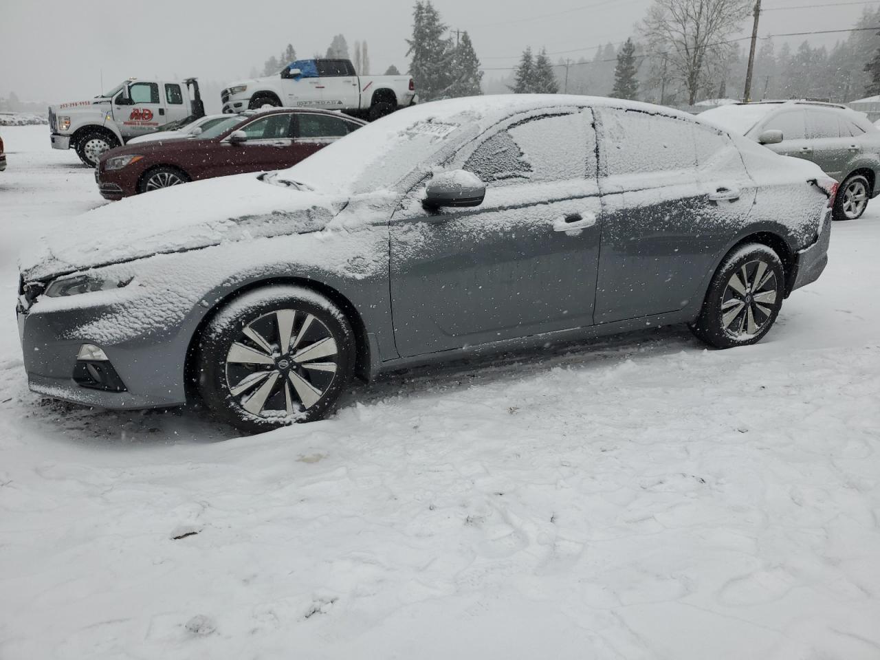 2019 Nissan Altima - Image 1