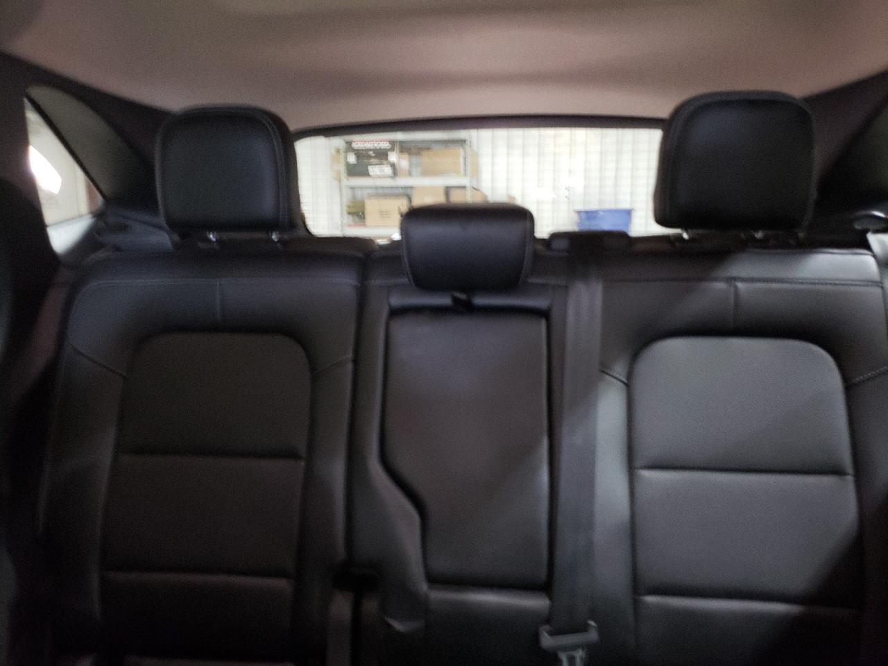 2020 Ford Escape - Image 10