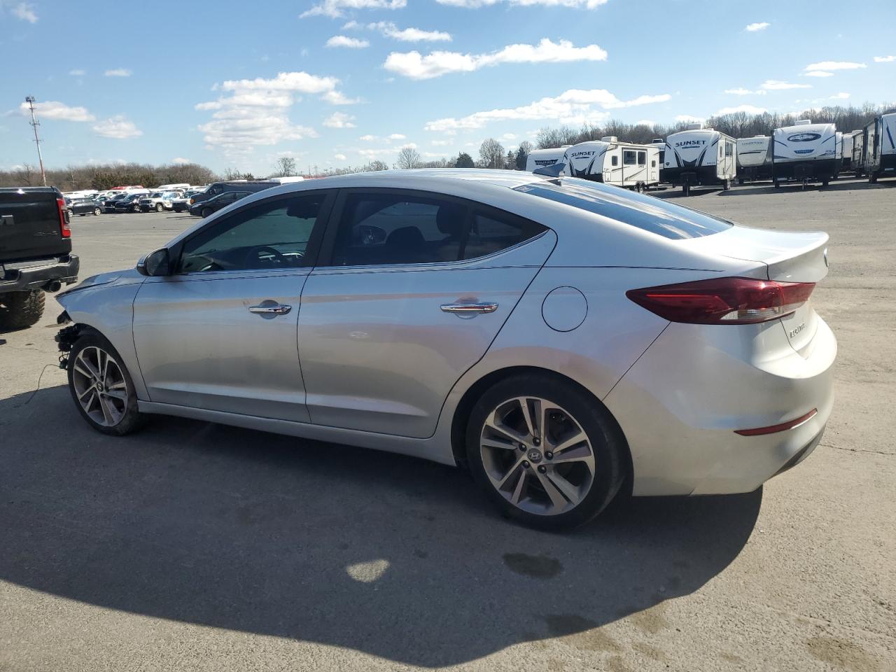 2017 Hyundai Elantra - Image 2