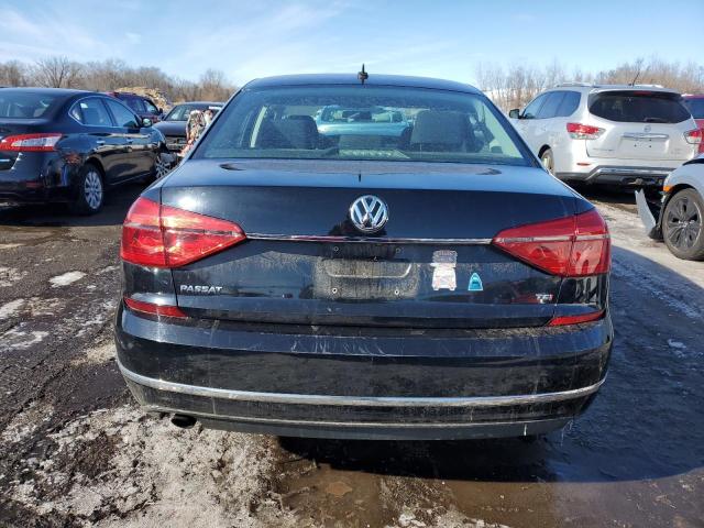  VOLKSWAGEN PASSAT 2016 Черный