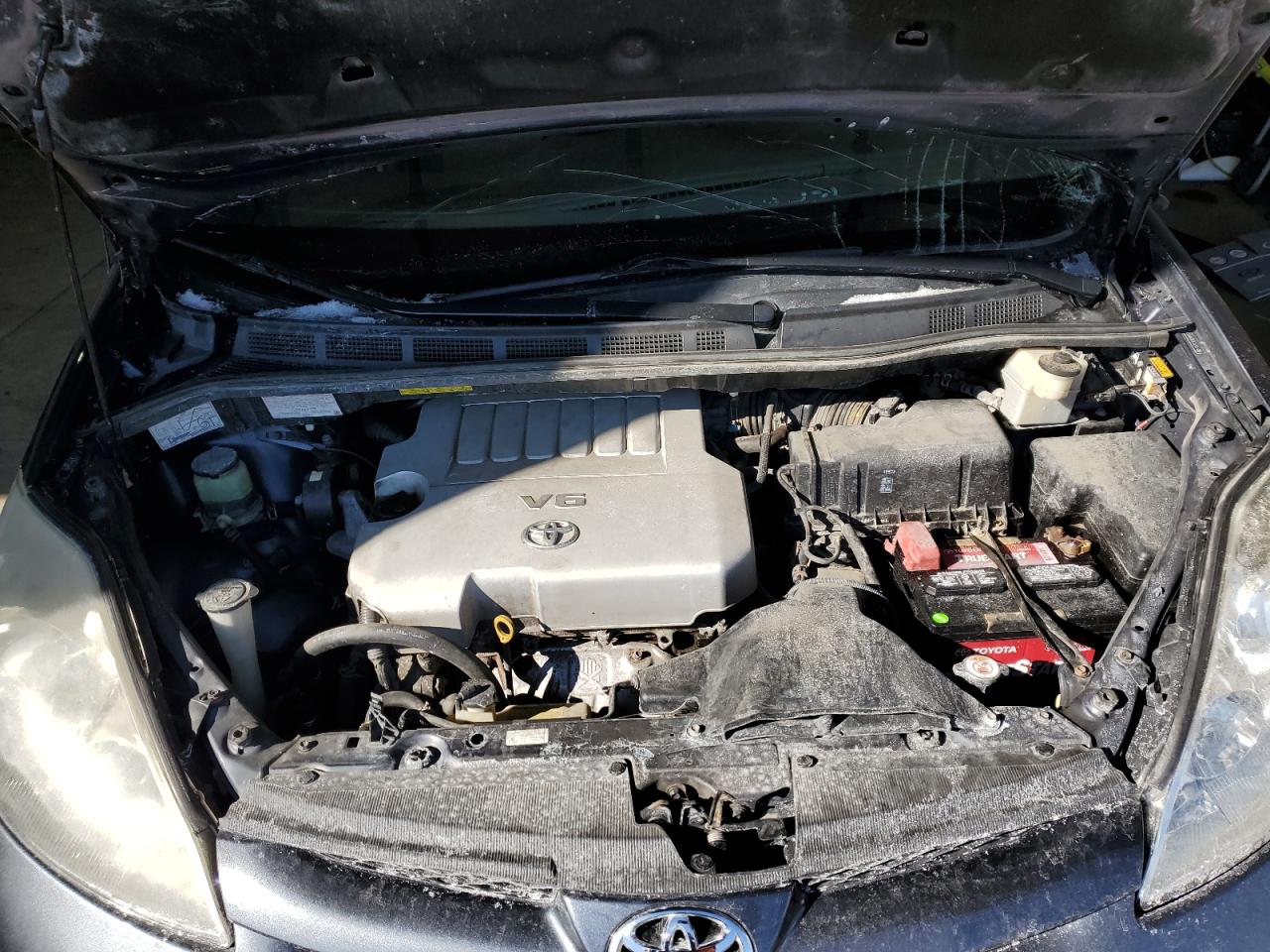 2007 Toyota Sienna - Image 12