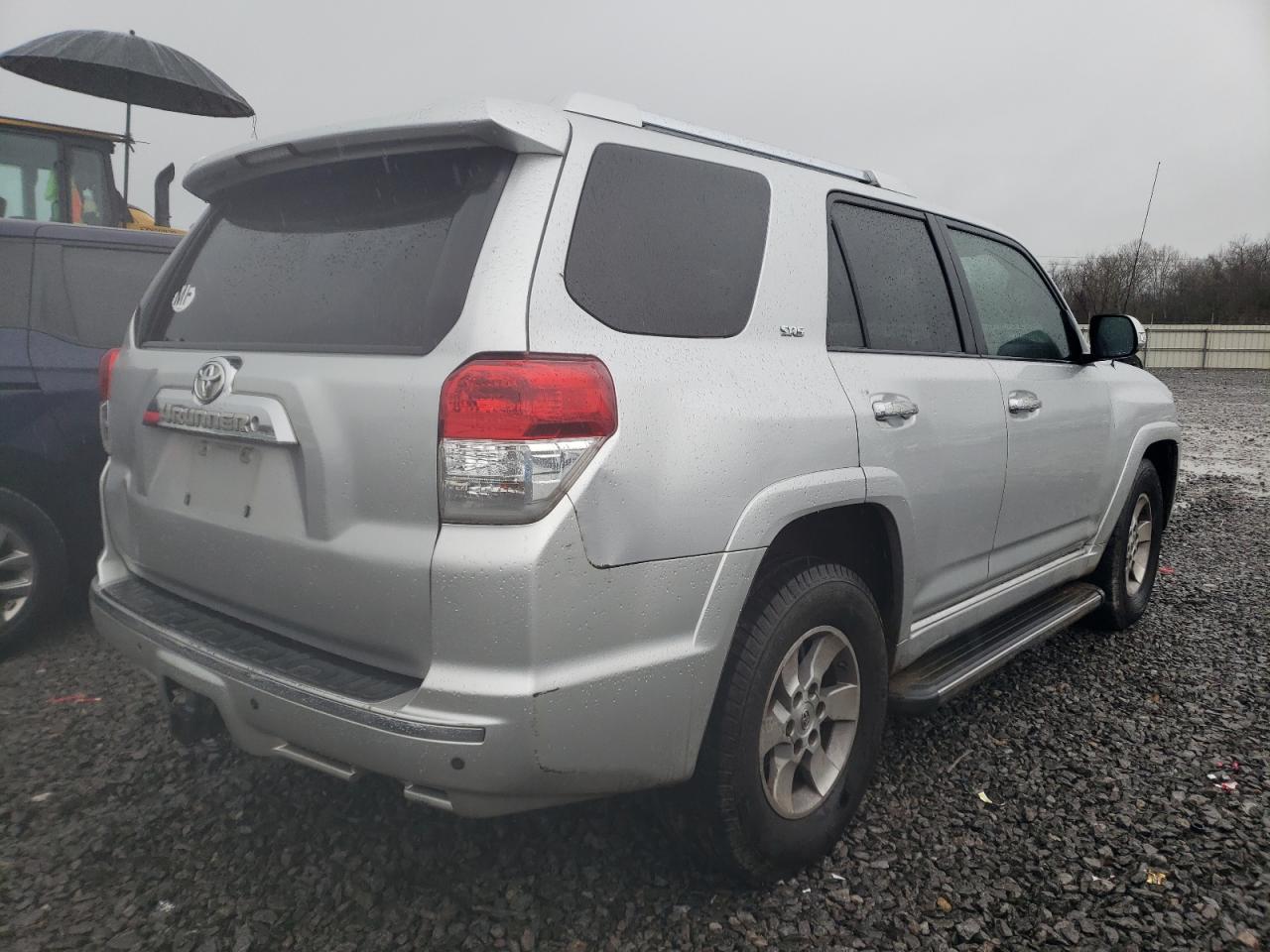 2011 Toyota 4Runner - Image 3