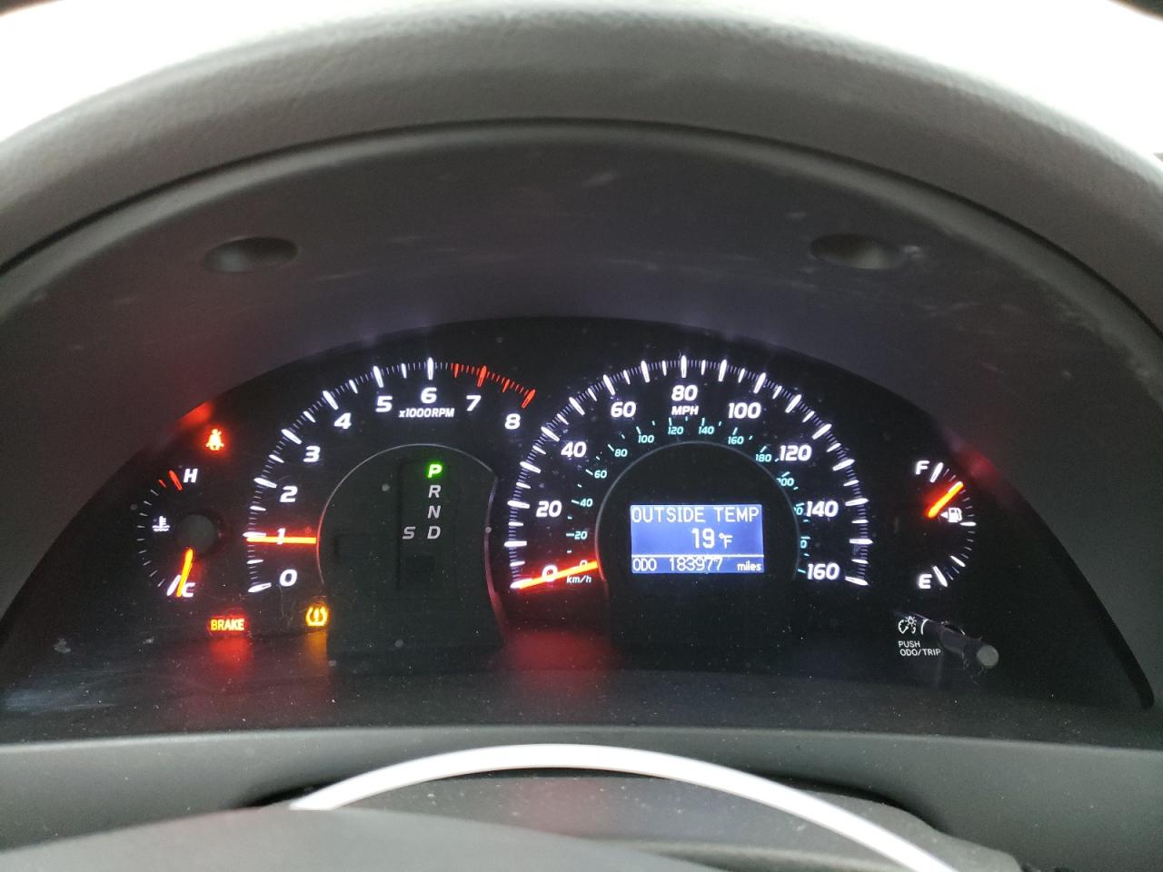 2011 Toyota Camry - Image 9