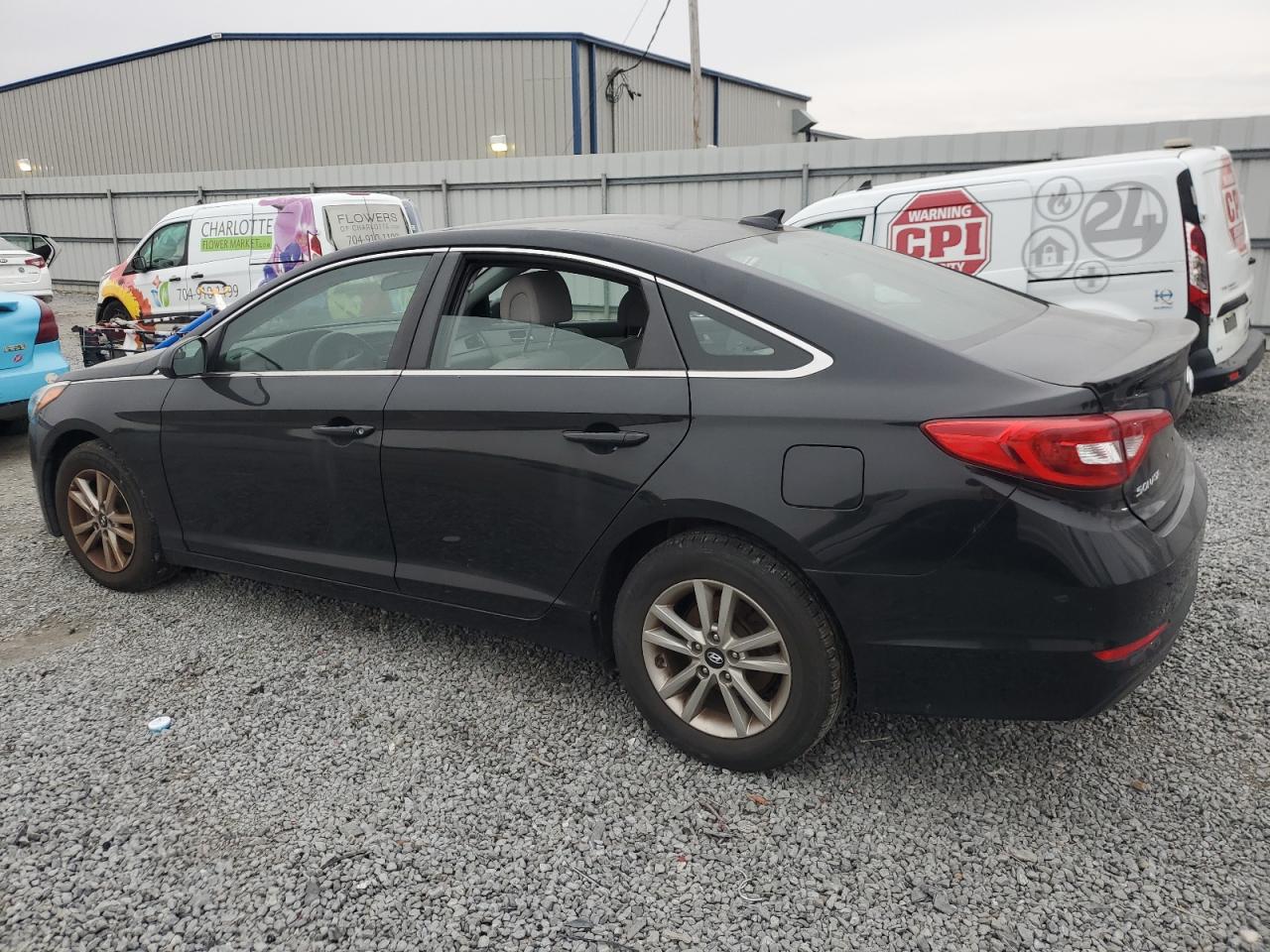 2017 Hyundai Sonata - Image 2
