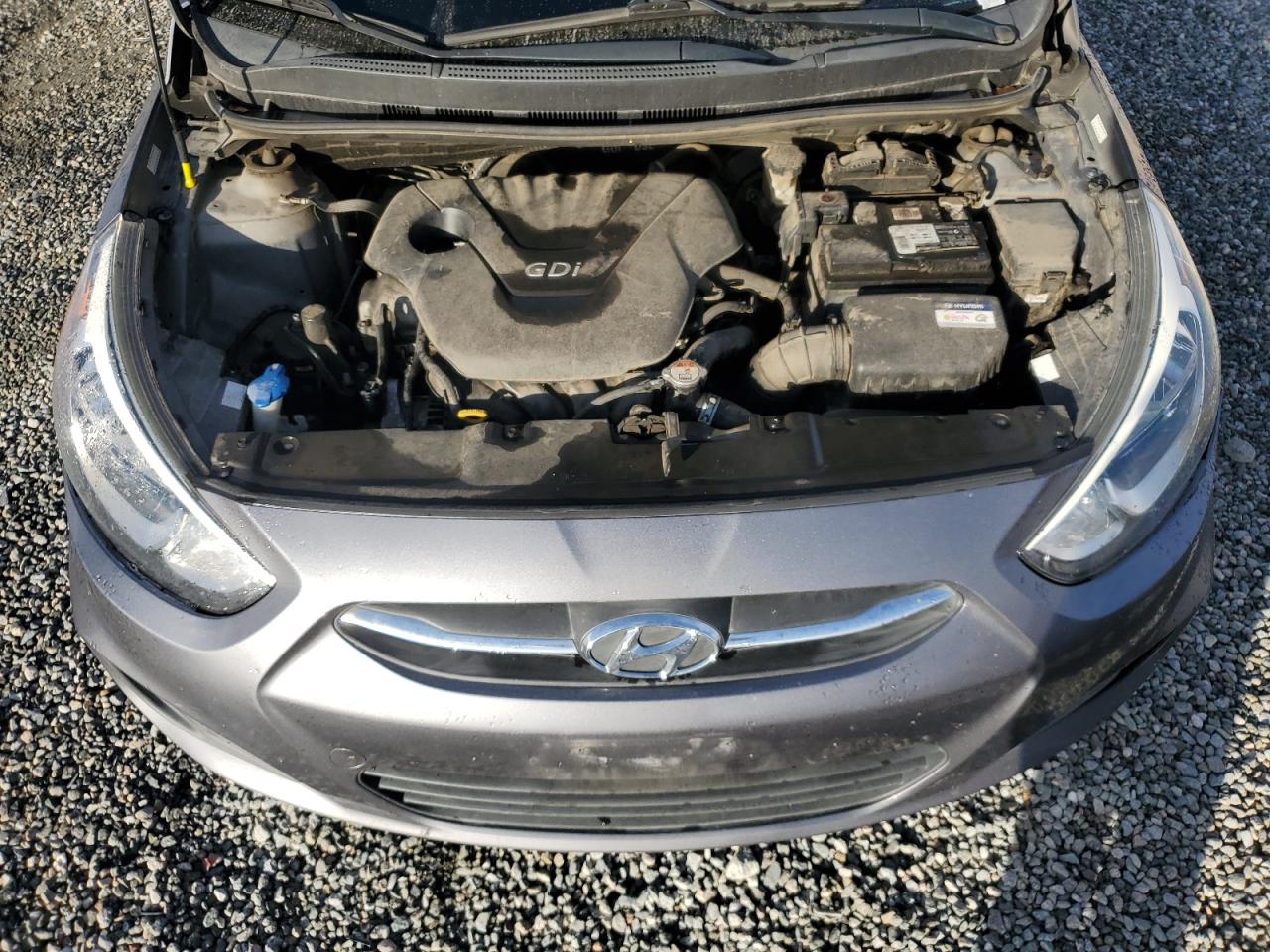 2016 Hyundai Accent - Image 12