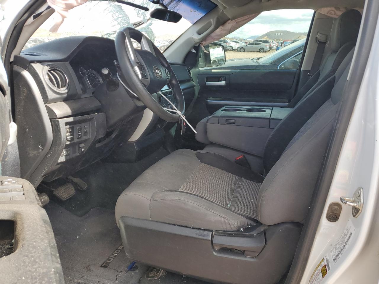 2014 Toyota Tundra - Image 7