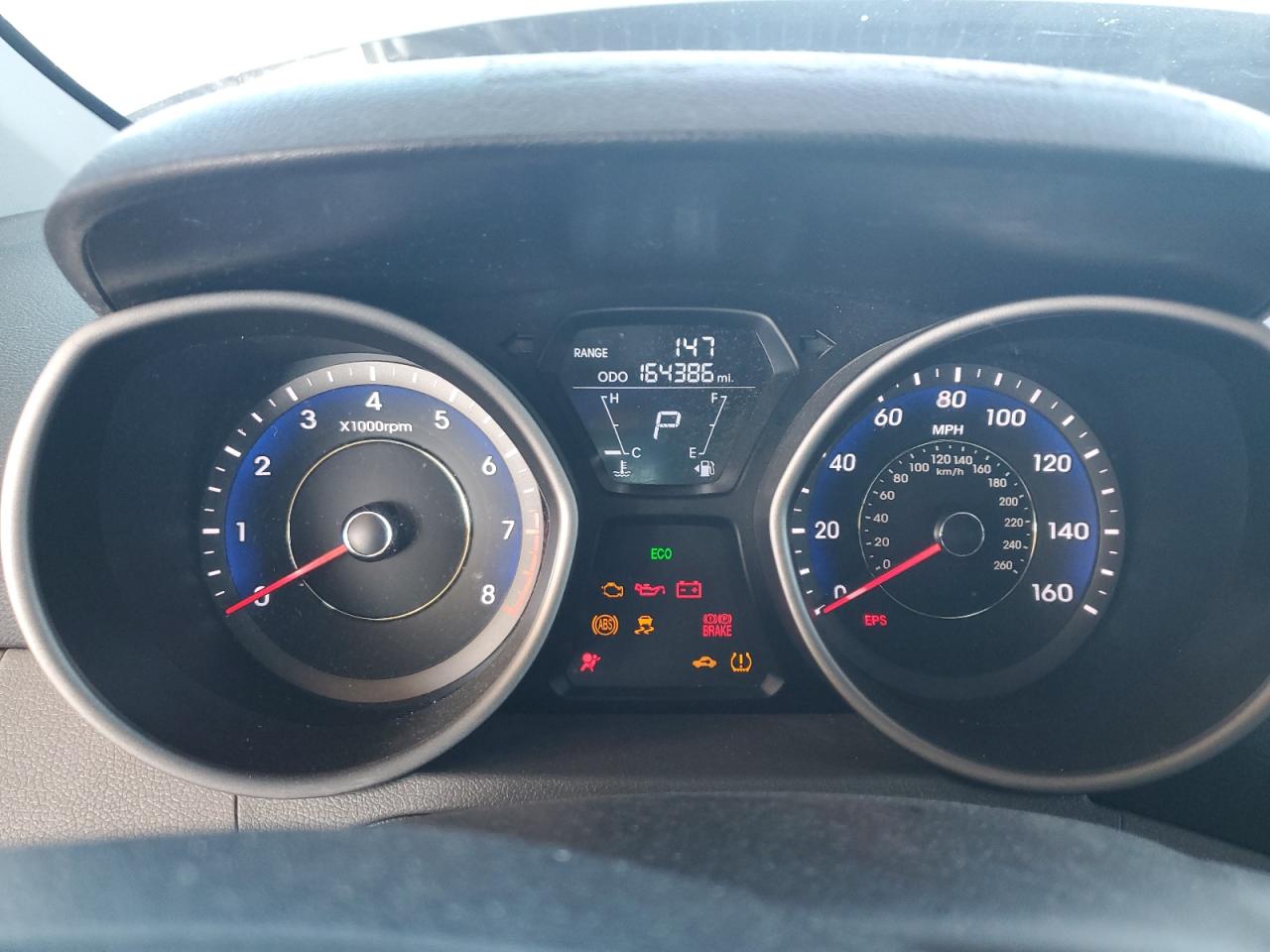 2013 Hyundai Elantra - Image 9