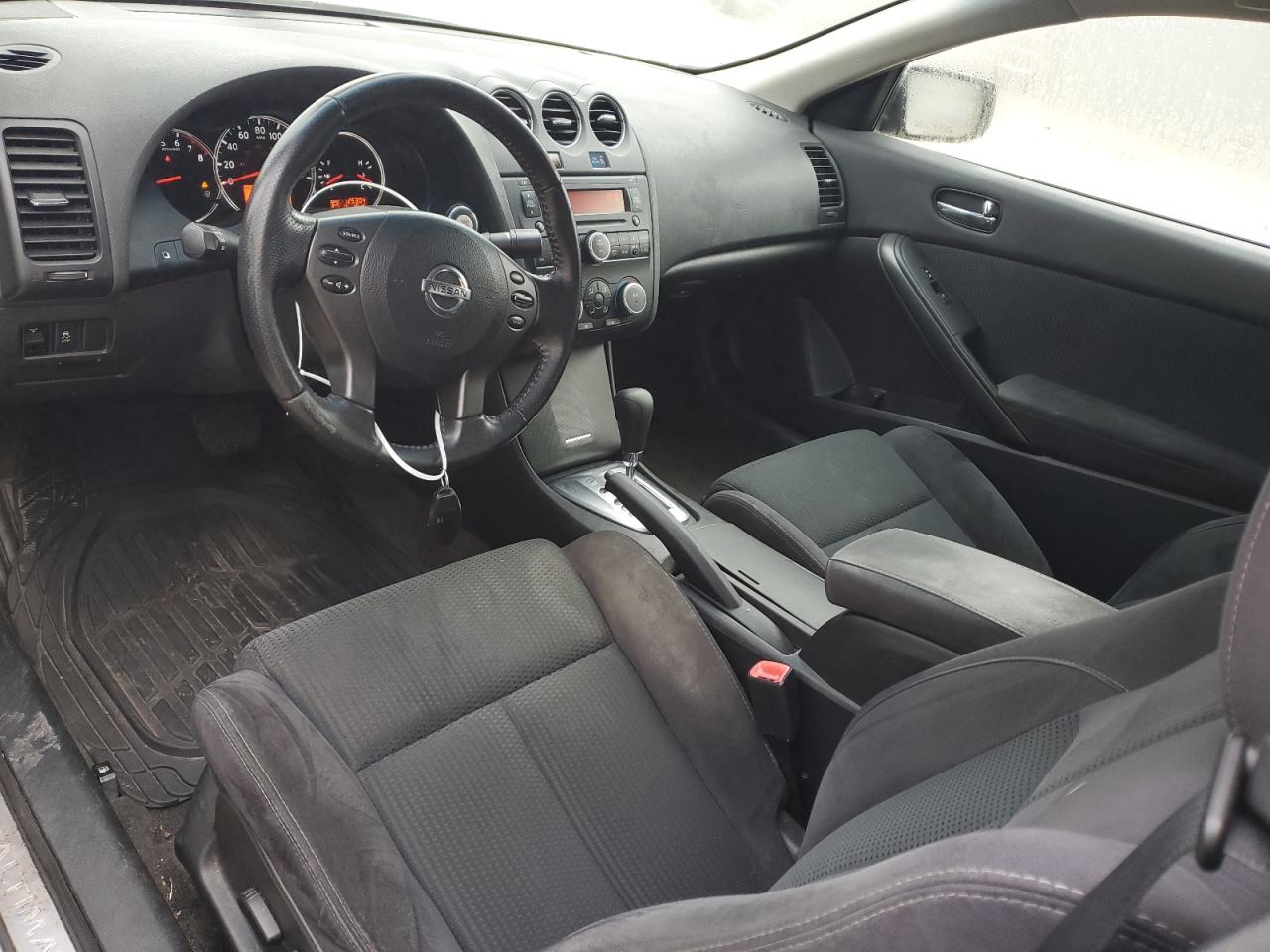 2011 Nissan Altima - Image 8