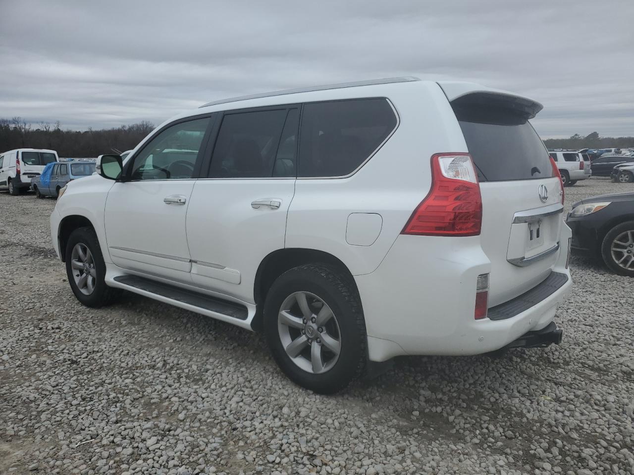 2013 Lexus GX - Image 2