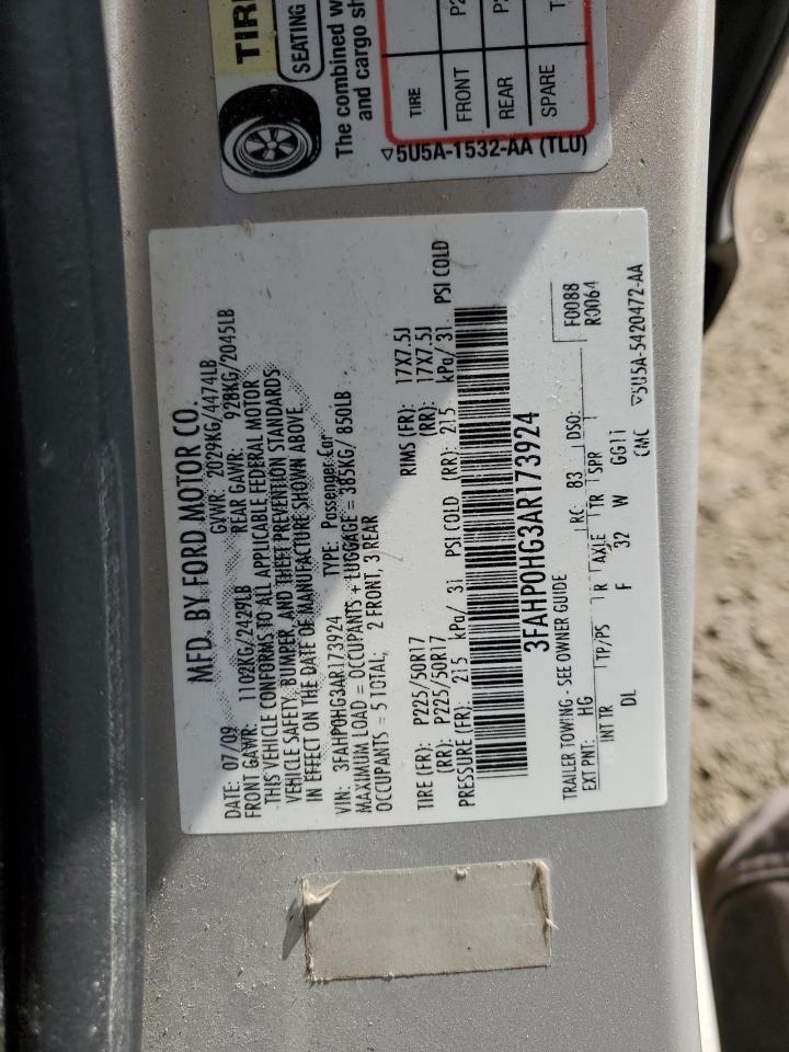2010 Ford Fusion - Image 12