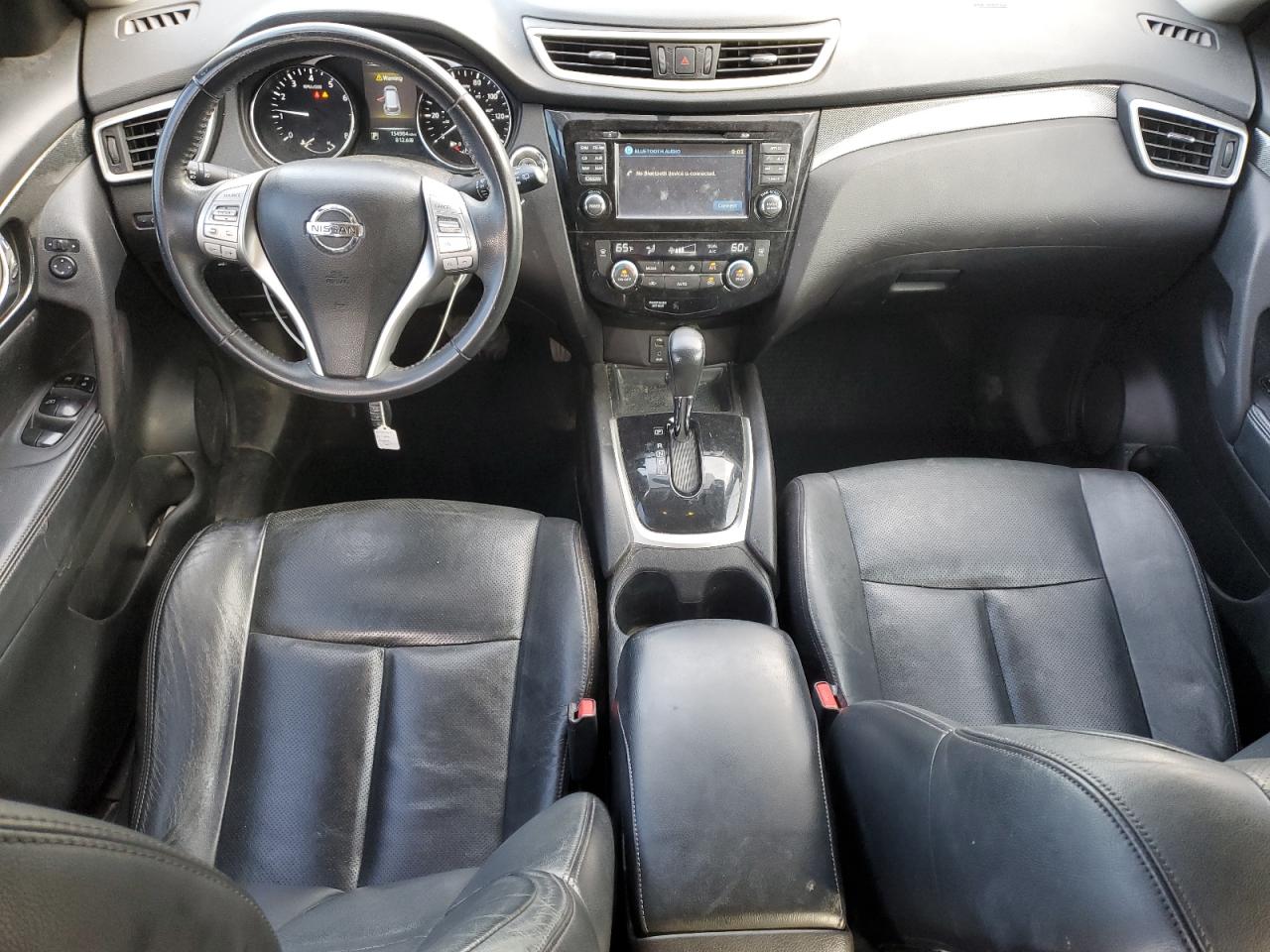 2015 Nissan Rogue - Image 8