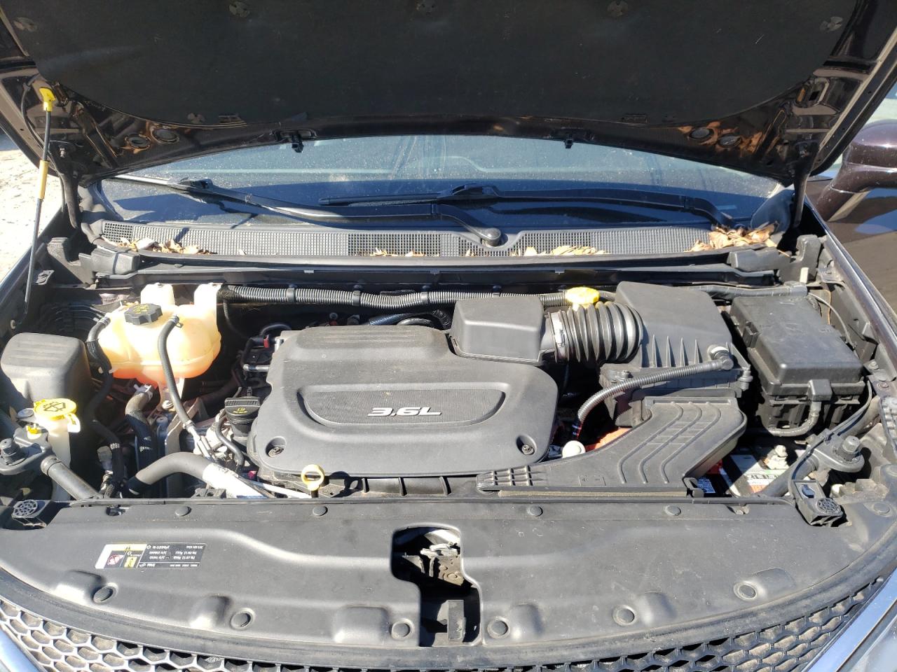 2017 Chrysler Pacifica - Image 12