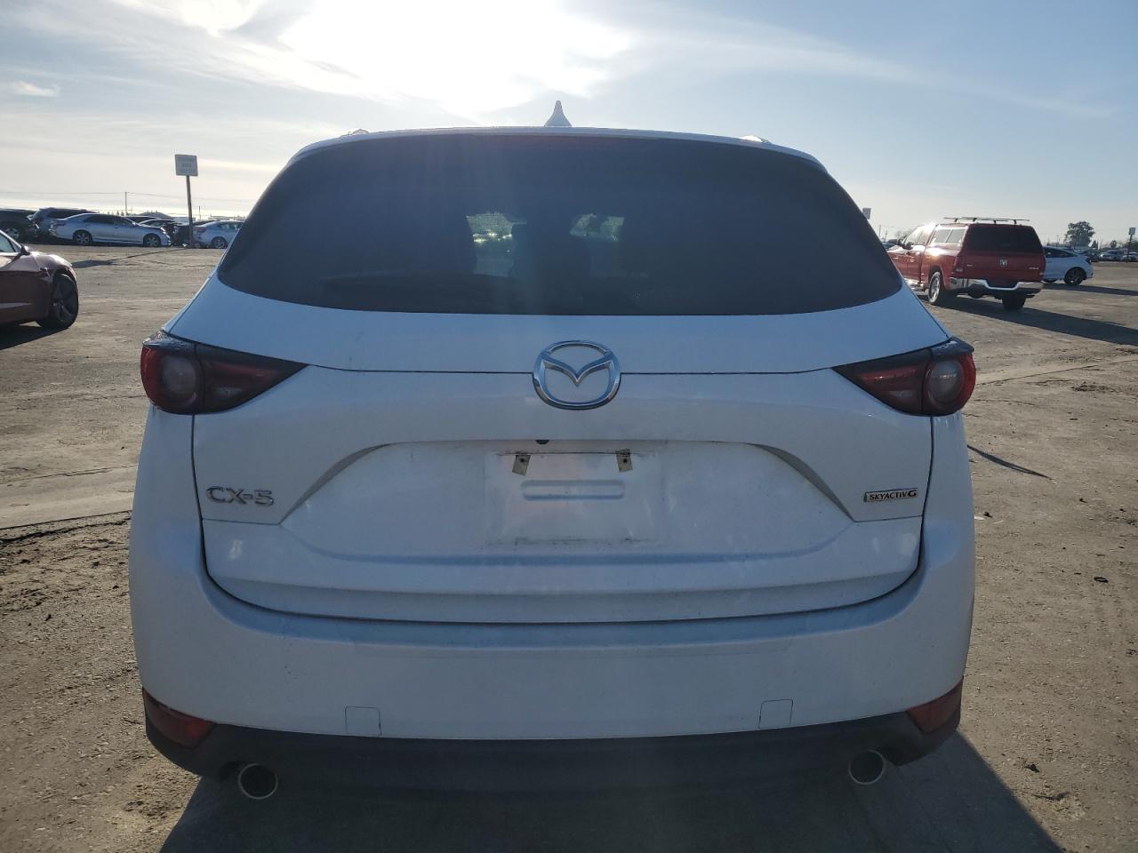 2021 Mazda CX-5 - Image 6