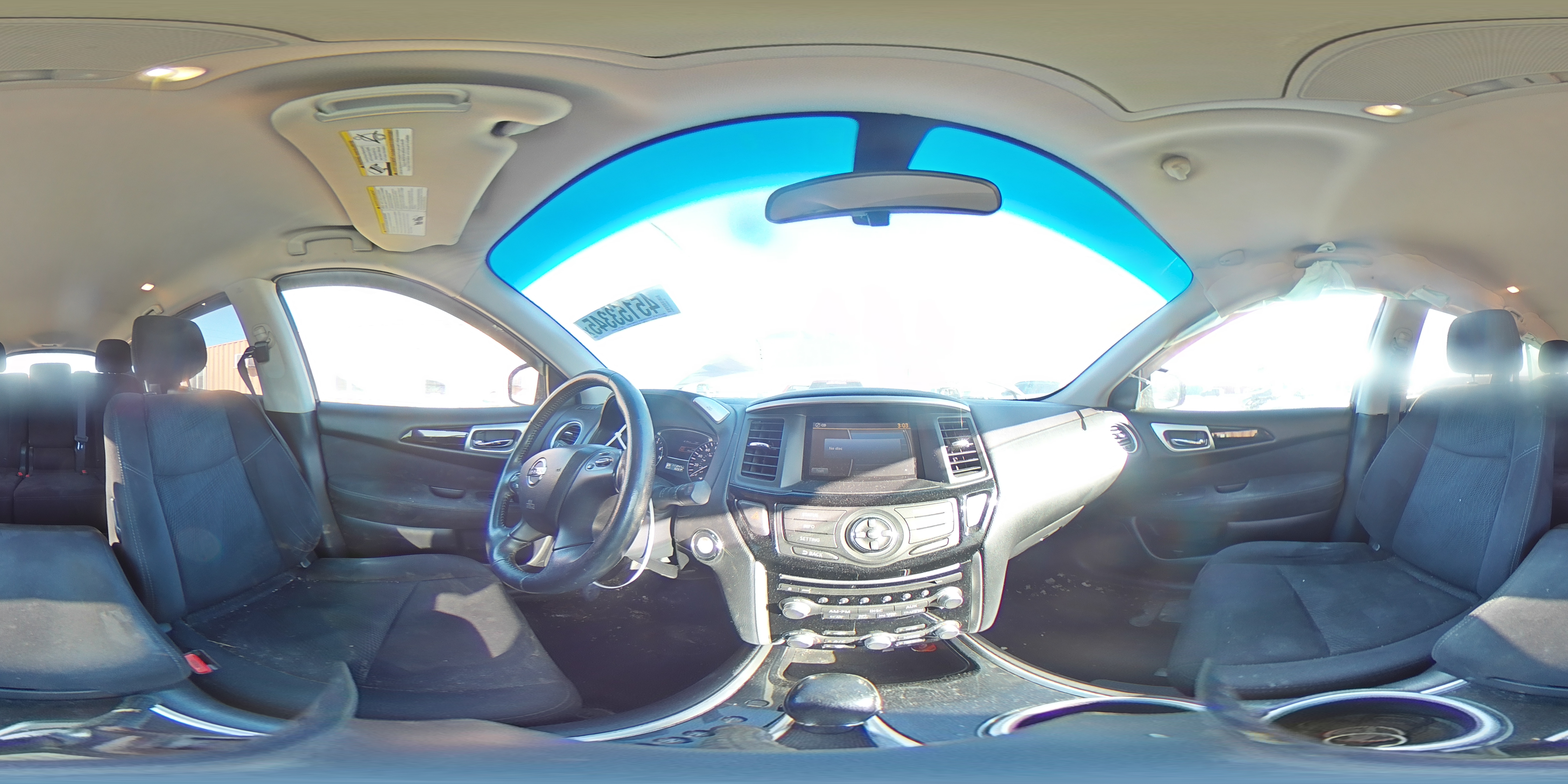 2014 Nissan Pathfinder - Image 13