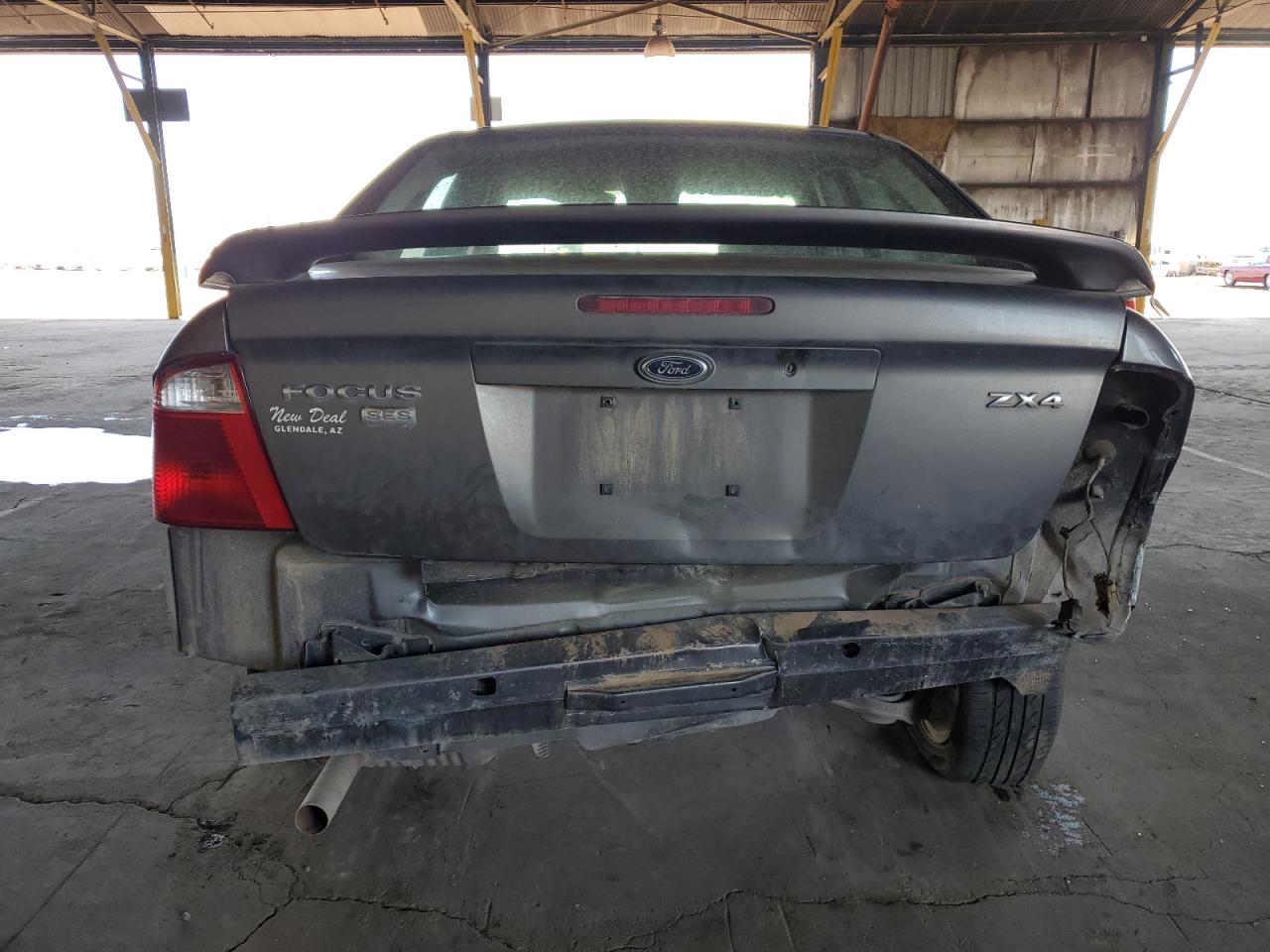 2005 Ford Focus - Image 6