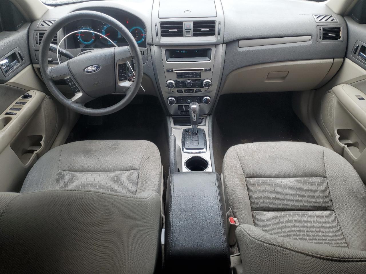 2010 Ford Fusion - Image 8